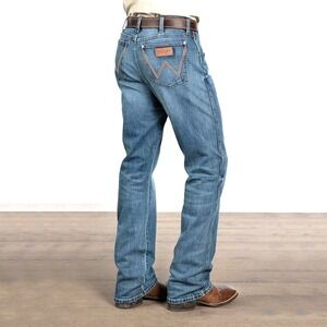 Wrangler Retro Relaxed Bootcut Hanford Jeans Men 34X34 Western Cowboy Rodeo NEW